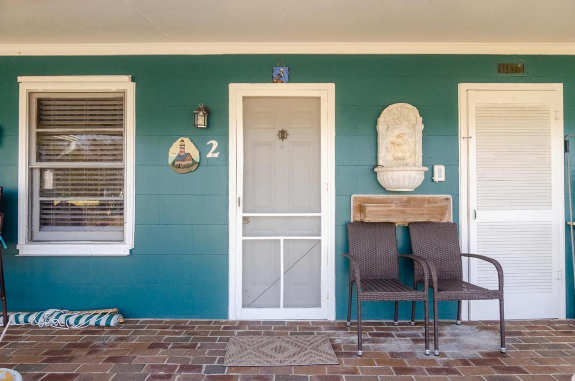 The Pelican Hidden Treasure Inn Room 2 By Bryant Real Estate Kure Beach Exterior photo